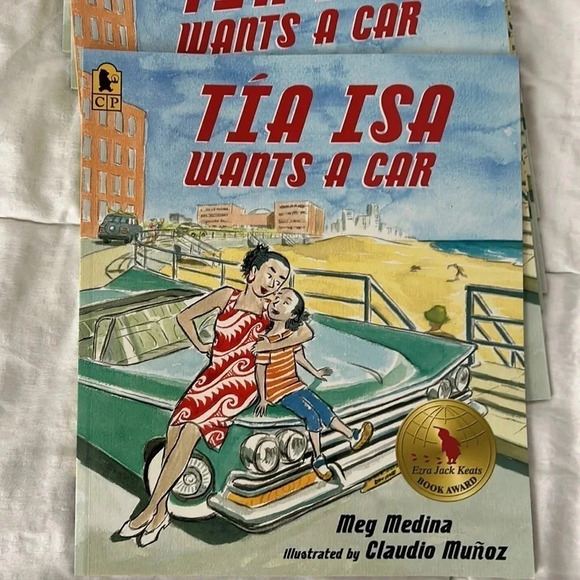 Tia Isa Wants A Car book set by Meg Medina set of 10 soft cover - Picture 5 of 5